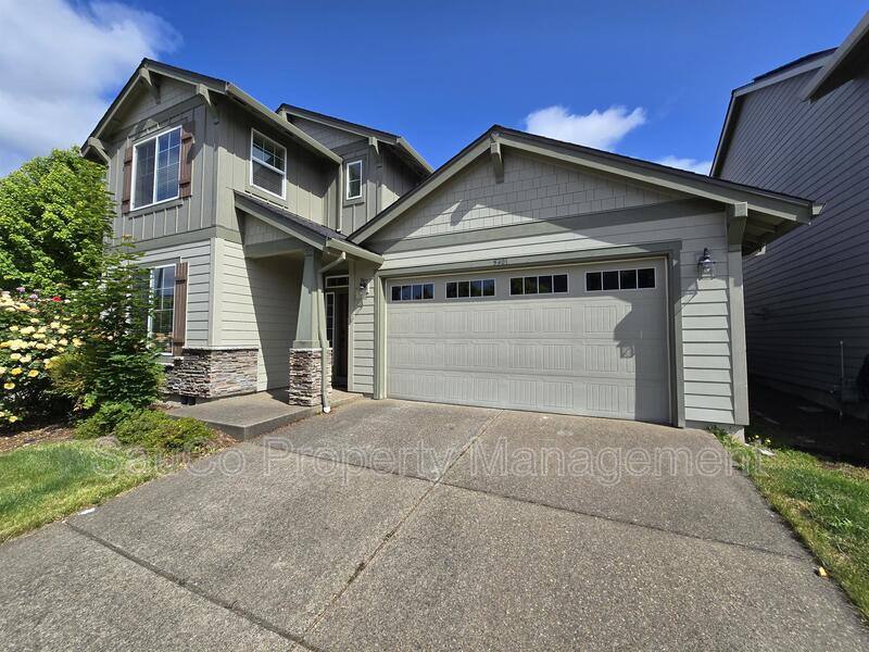 House for rent at 5301 SE Thornapple St, Hillsboro, OR 97123