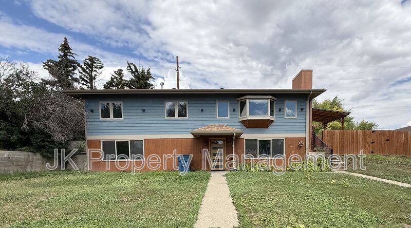 House for rent at 105 Riverview Dr W, Great Falls, MT 59404