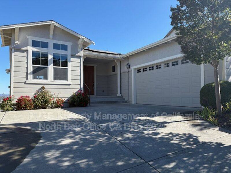 House for rent at 219 Mission Dr, Petaluma, CA 94952
