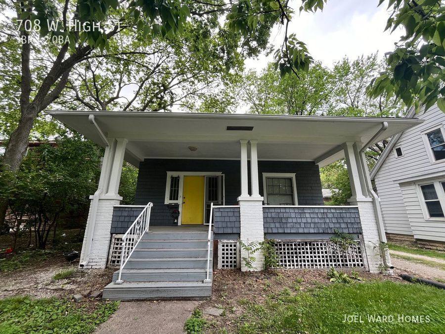 House for rent at 708 W High St, Urbana, IL 61801