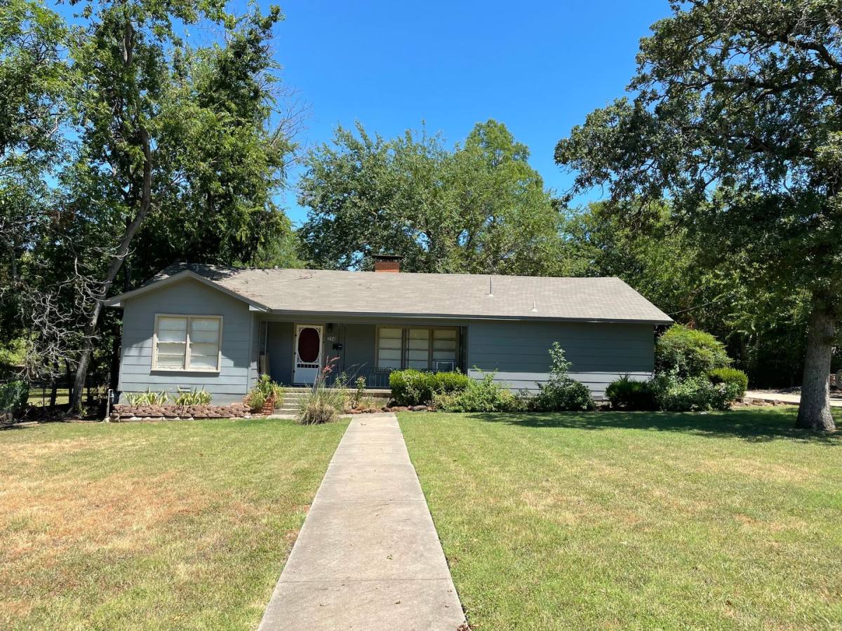 House for rent at 214 Marietta, Denton, TX 76201