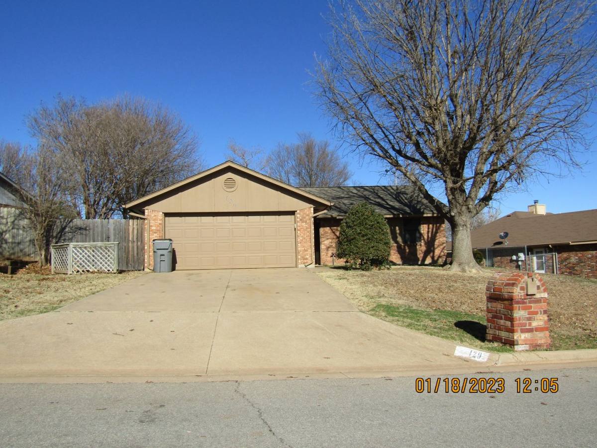 House for rent at 129 SE Churchill Way, Lawton, OK 73501