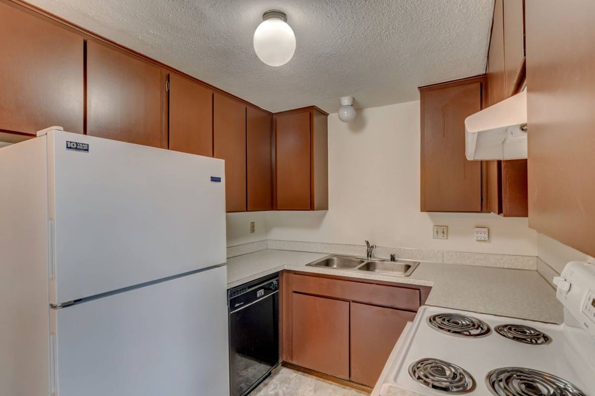 Apartment for rent at 1130 SW Harrier Circle, Oak Harbor, WA 98277