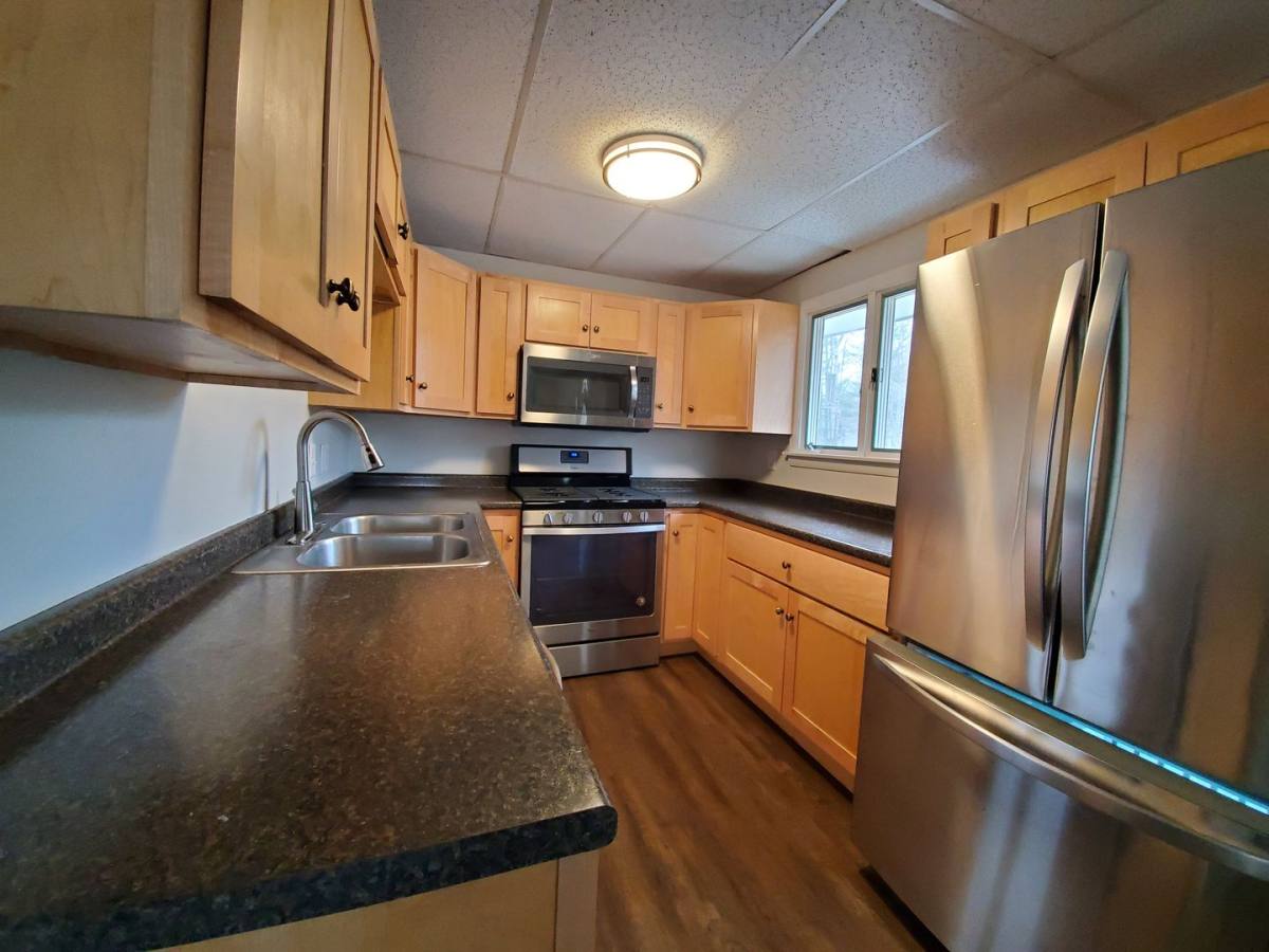 Apartment for rent at 2 Breckenridge Court, Bath, ME 04530