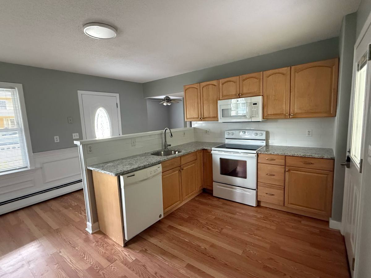 Apartment for rent at 20 Hough St #FIRST Floor, Plainville, CT 06062