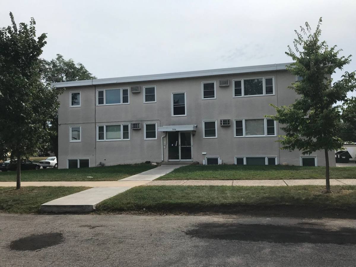 Apartment for rent at 984 Van Buren Ave, Saint Paul, MN 55104