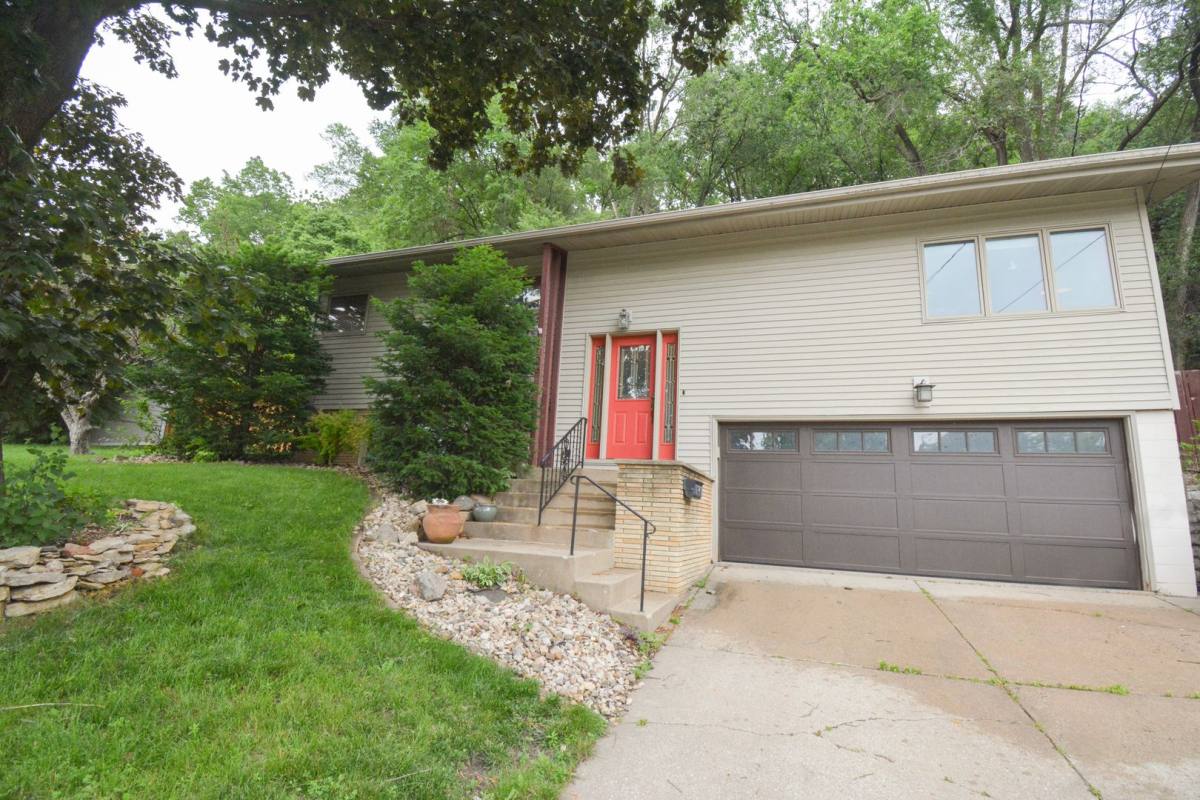 House for rent at 1728 4th Ave NE, Rochester, MN 55906