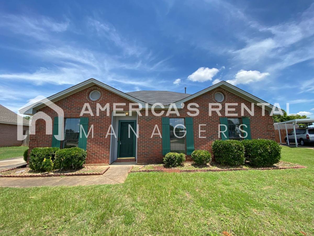 House for rent at 106 Blushing Groom St, Montgomery, AL 36117