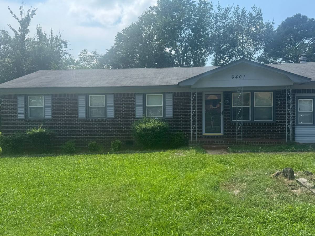House for rent at 6401 Matic Rd NW, Huntsville, AL 35810