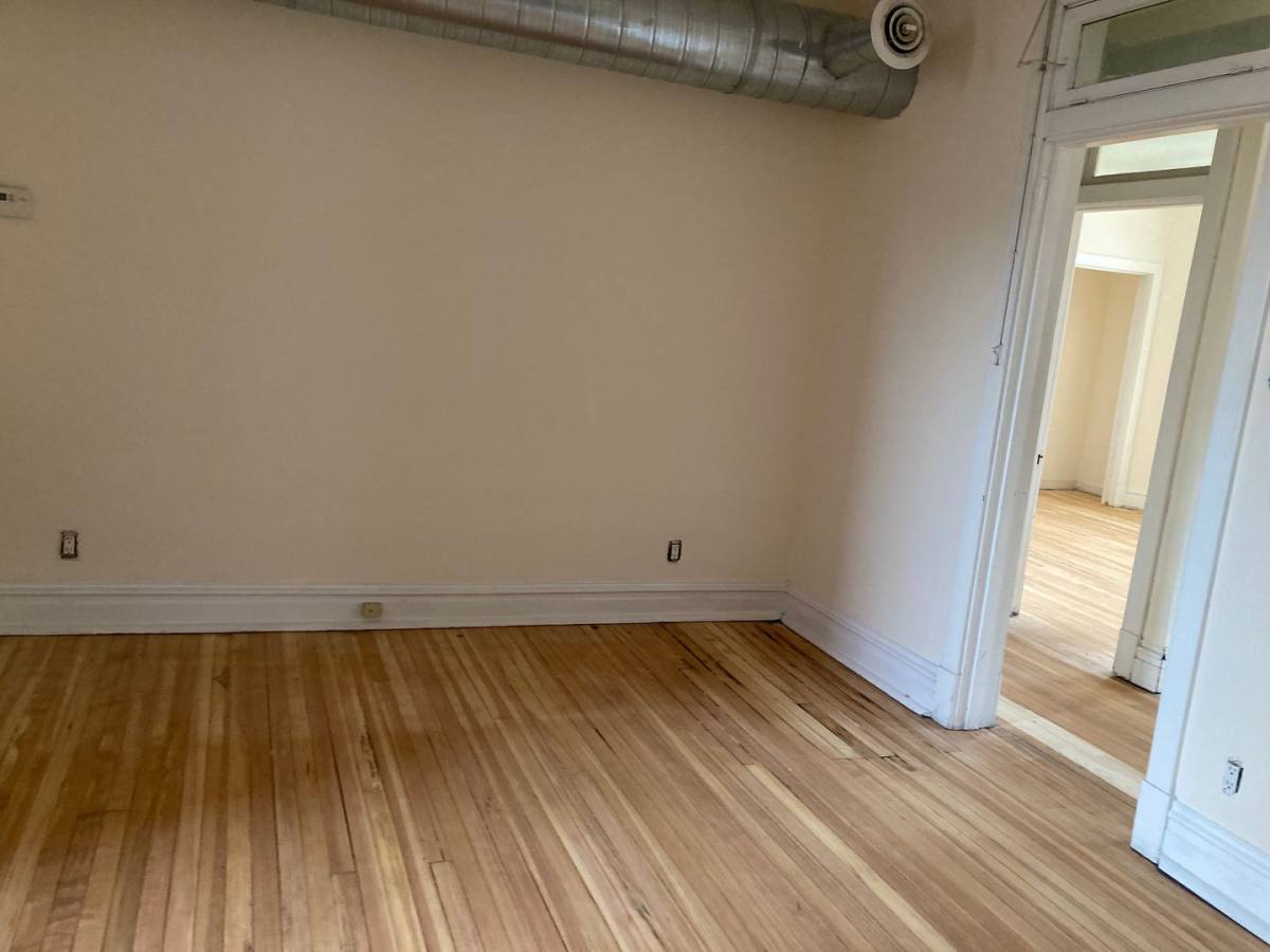 Apartment for rent at 911 Galveston Ave, Pittsburgh, PA 15233