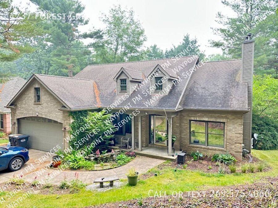 House for rent at 4737 Forest Creek Dr, Kalamazoo, MI 49009