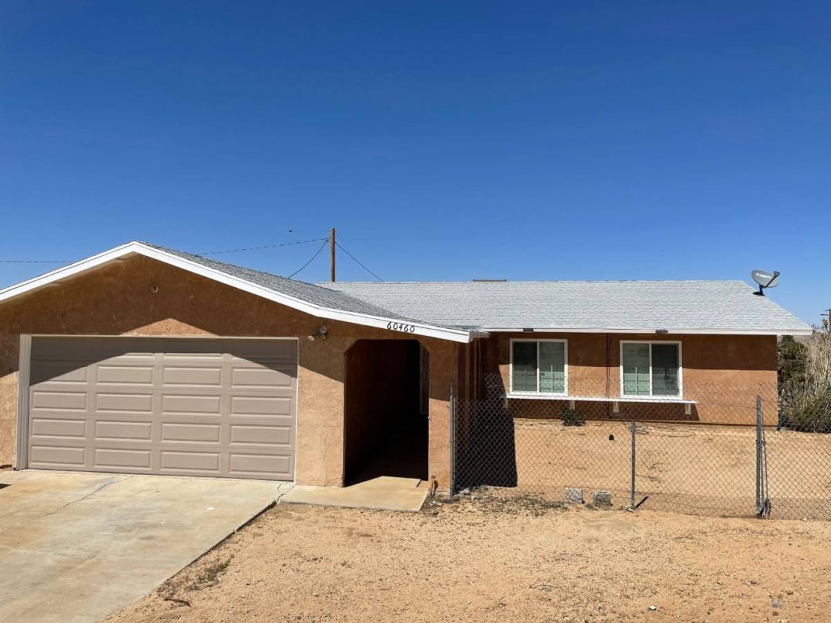 House for rent at 60460 Alta Mesa Dr, Joshua Tree, CA 92252