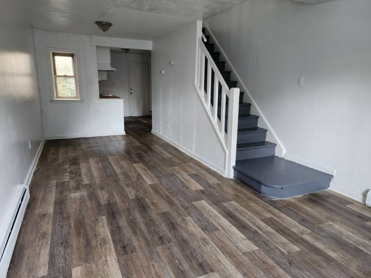 Townhouse for rent at 714 Douglas St, Wilmington, DE 19802