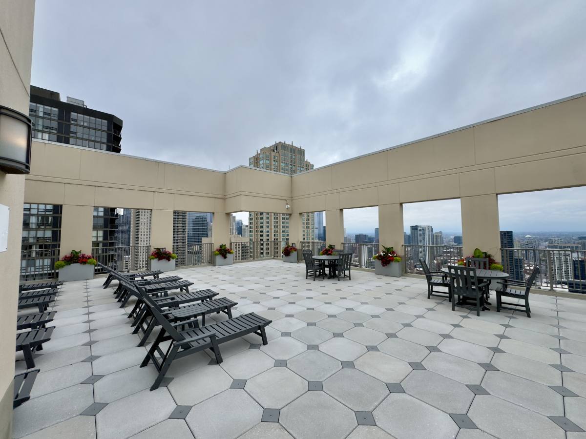 Condo for rent at 2 E Erie St #3612, Chicago, IL 60611