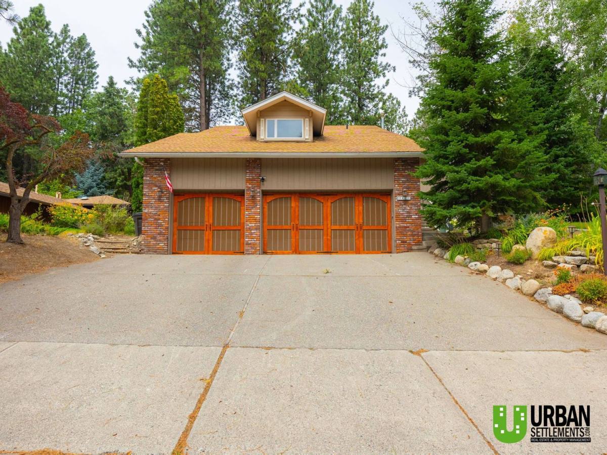 House for rent at 8421 E Columbia Dr, Spokane, WA 99212