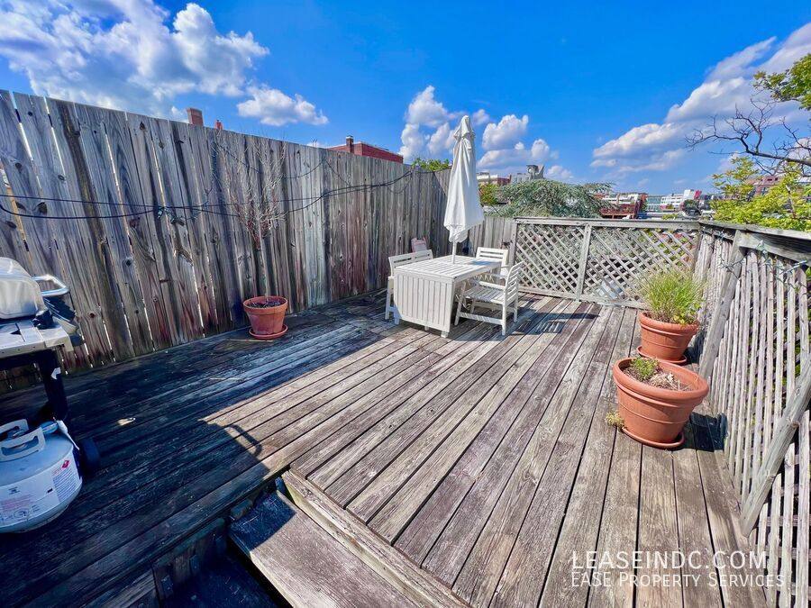 1817 Kalorama Rd NW E, Washington, DC 20009