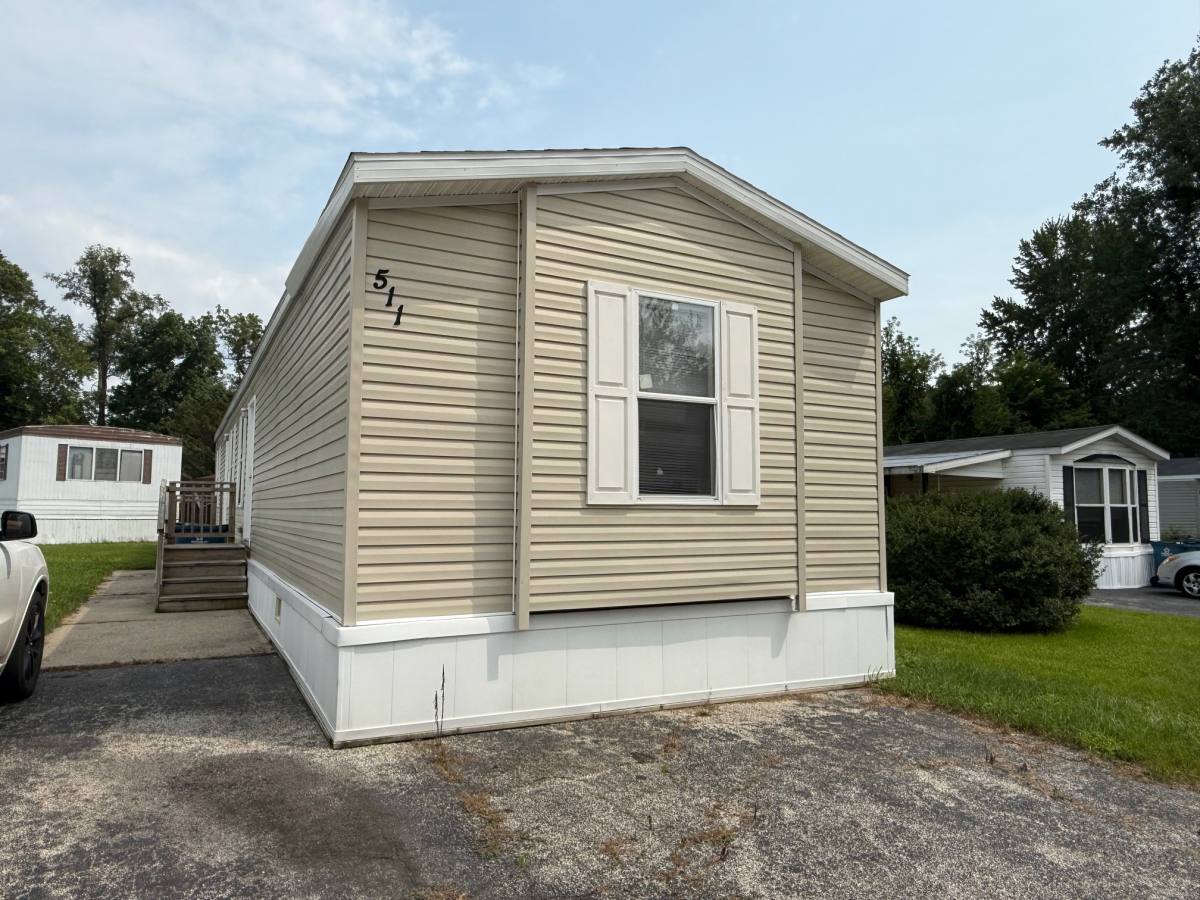 House for rent at 511 Petty Coat Dr, Battle Creek, MI 49037