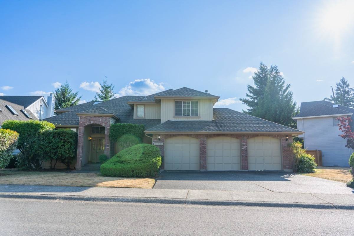 House for rent at 11731 SE 60th Place, Bellevue, WA 98006