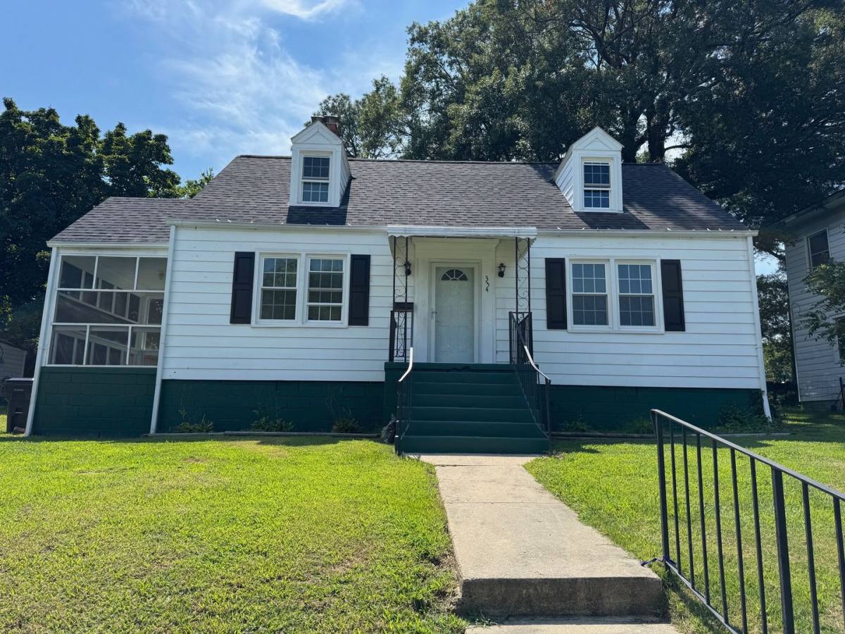 House for rent at 334 Jackson Ave, Colonial Heights, VA 23834