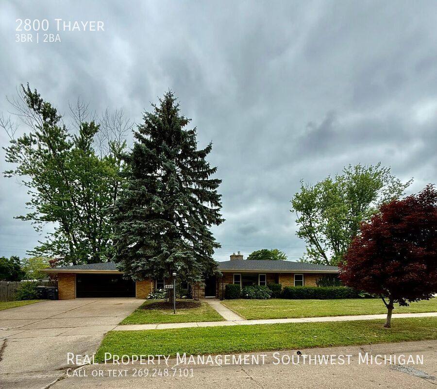 House for rent at 2800 Thayer, Saint Joseph, MI 49085