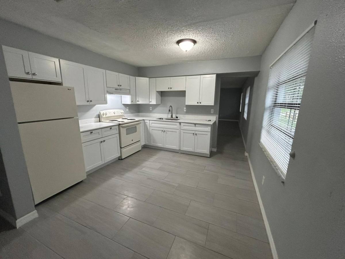 House for rent at 8410 N Mulberry St, Tampa, FL 33604