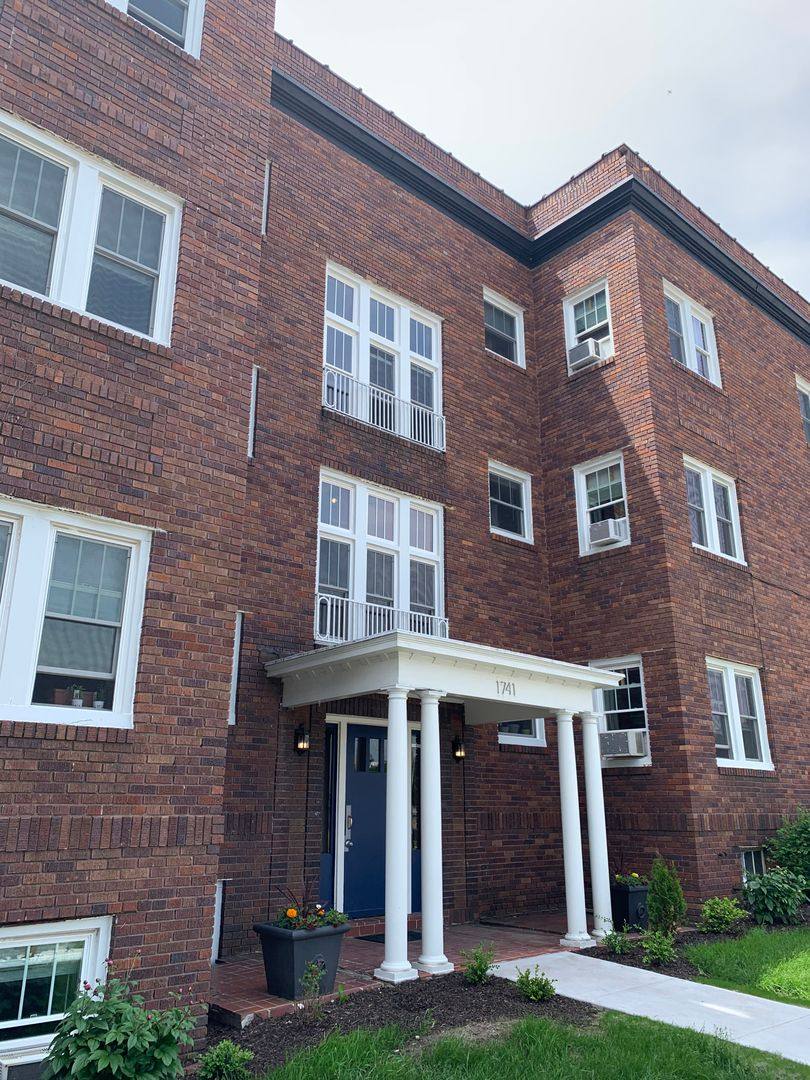 Apartment for rent at 1741 K St, Lincoln, NE 68508