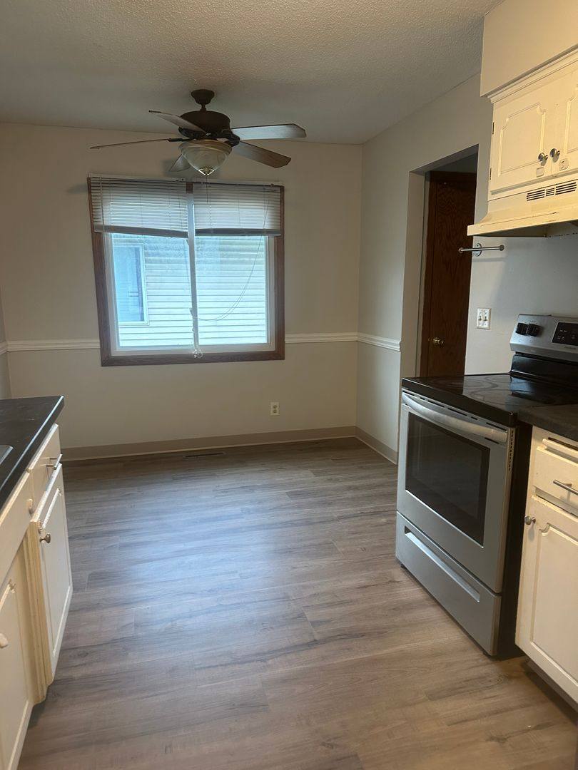 Townhouse for rent at 1719 8th Ave, Newport, MN 55055