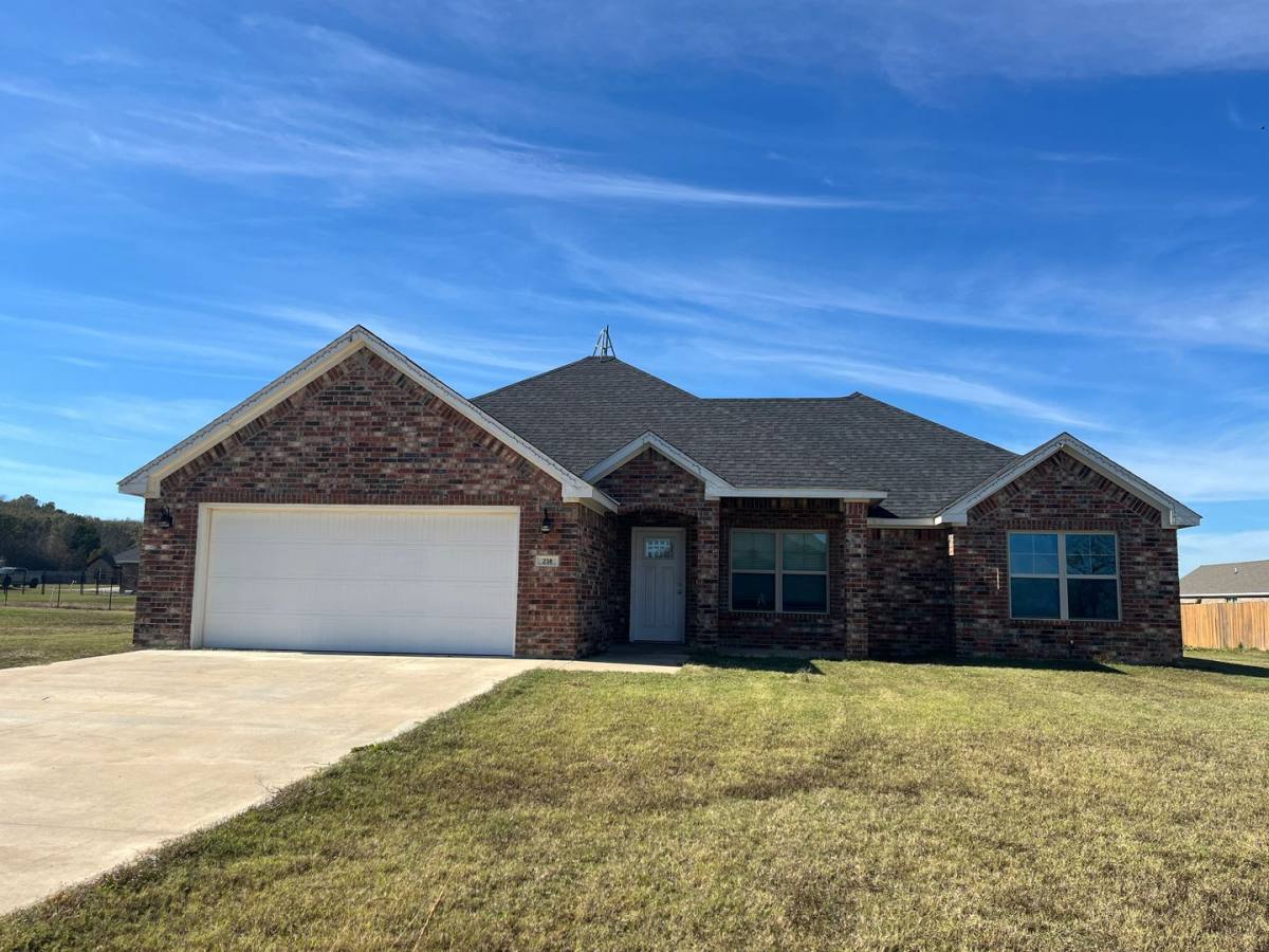 House for rent at 238 Lake Meadow Loop, Durant, OK 74701