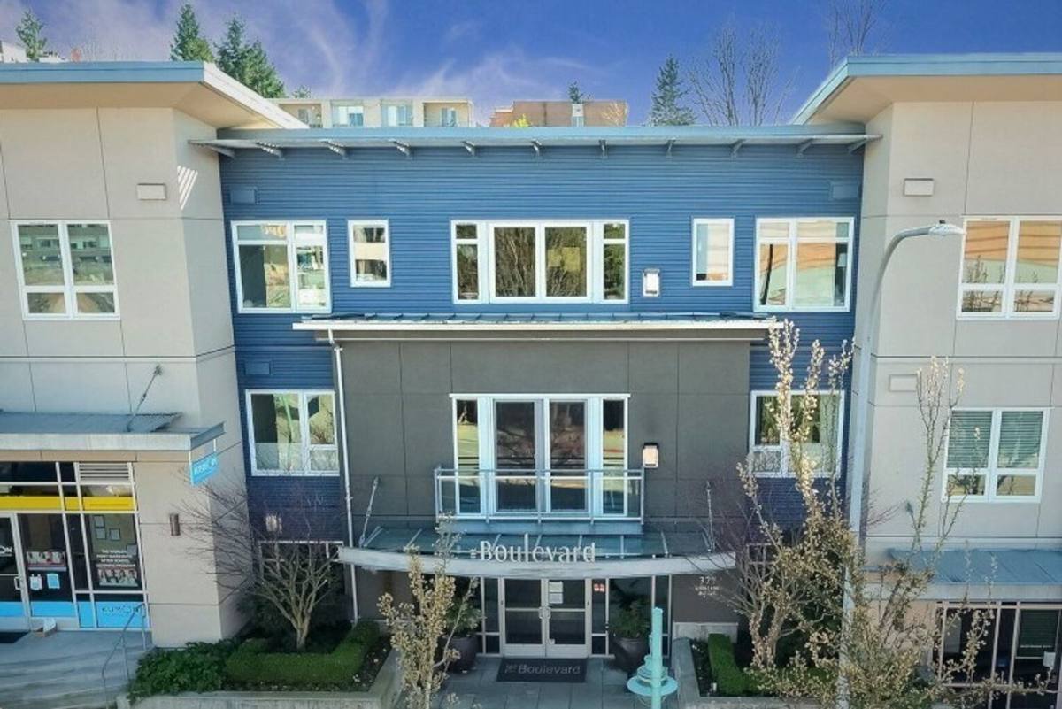 Condo for rent at 375 Kirkland Ave, Kirkland, WA 98033