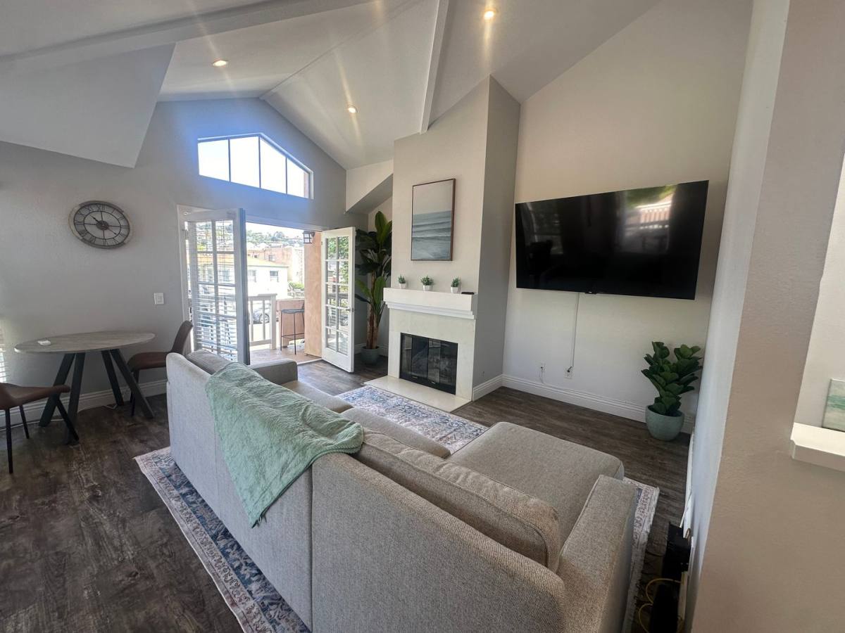 Apartment for rent at 1455 Missouri St, San Diego, CA 92109