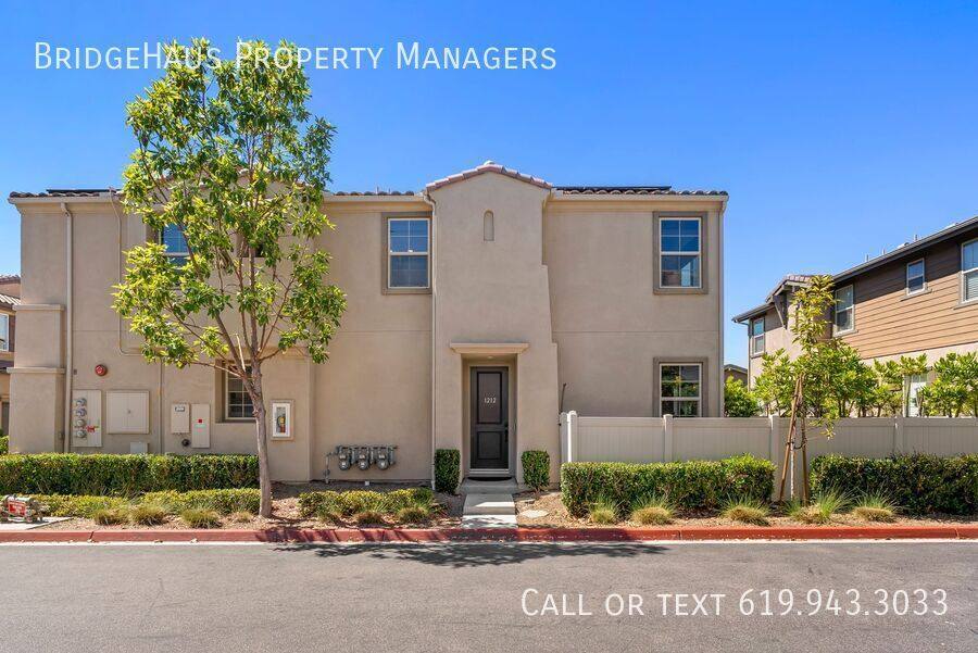 Townhouse for rent at 1212 Via Lucero, Oceanside, CA 92056