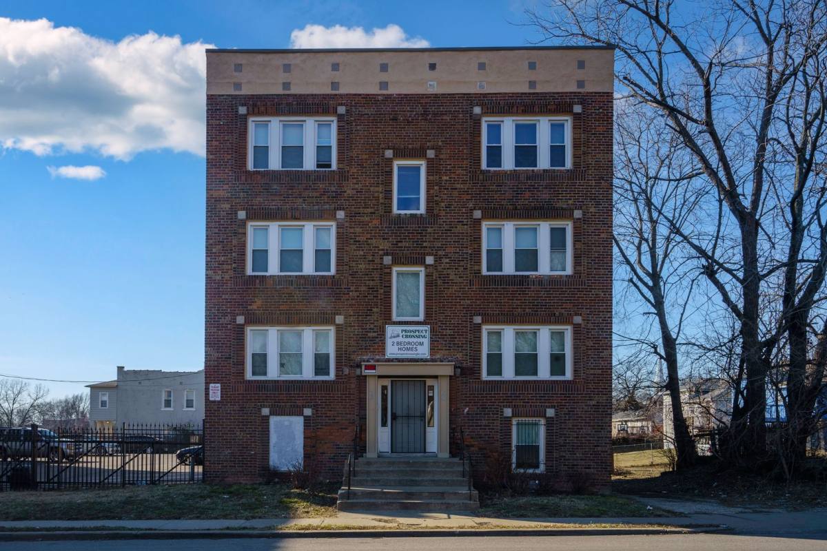 Apartment for rent at 1018-1020 Prospect Ave, Kansas City, MO 64127