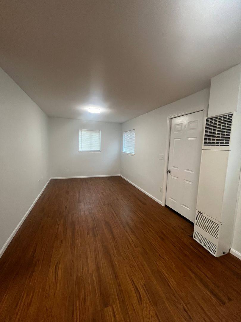 Apartment for rent at 1640 E Gibbs Ave, Cottage Grove, OR 97424