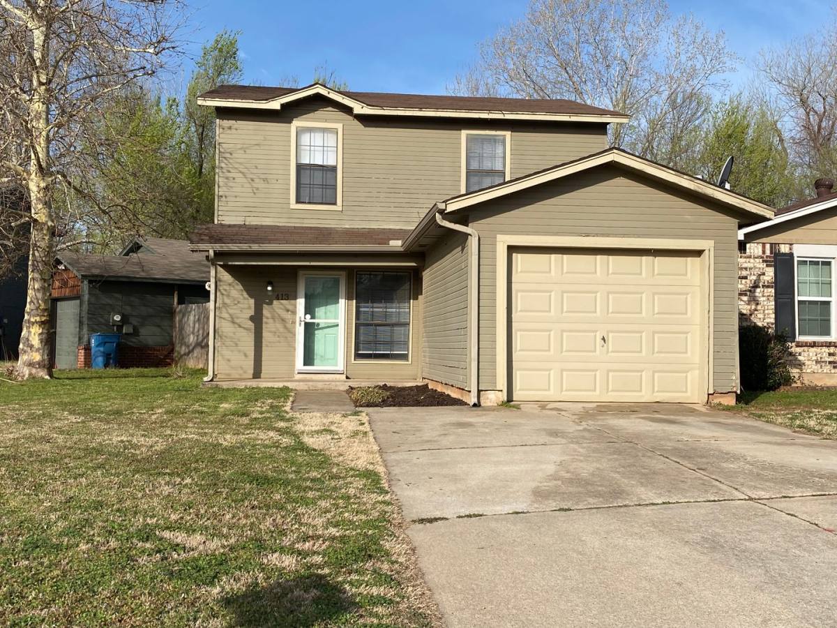 House for rent at 413 Manner Park Ave, Edmond, OK 73034
