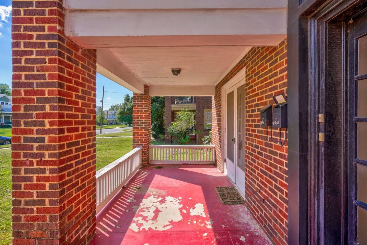Apartment for rent at 1415 NW 17th St, Oklahoma City, OK 73106