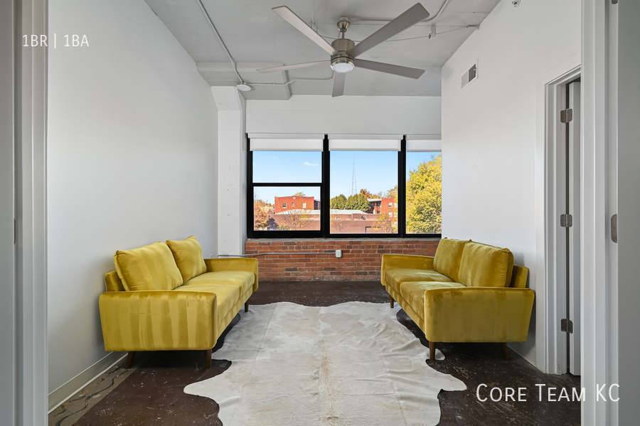 Apartment for rent at 3829 Main St #602, Kansas City, MO 64111