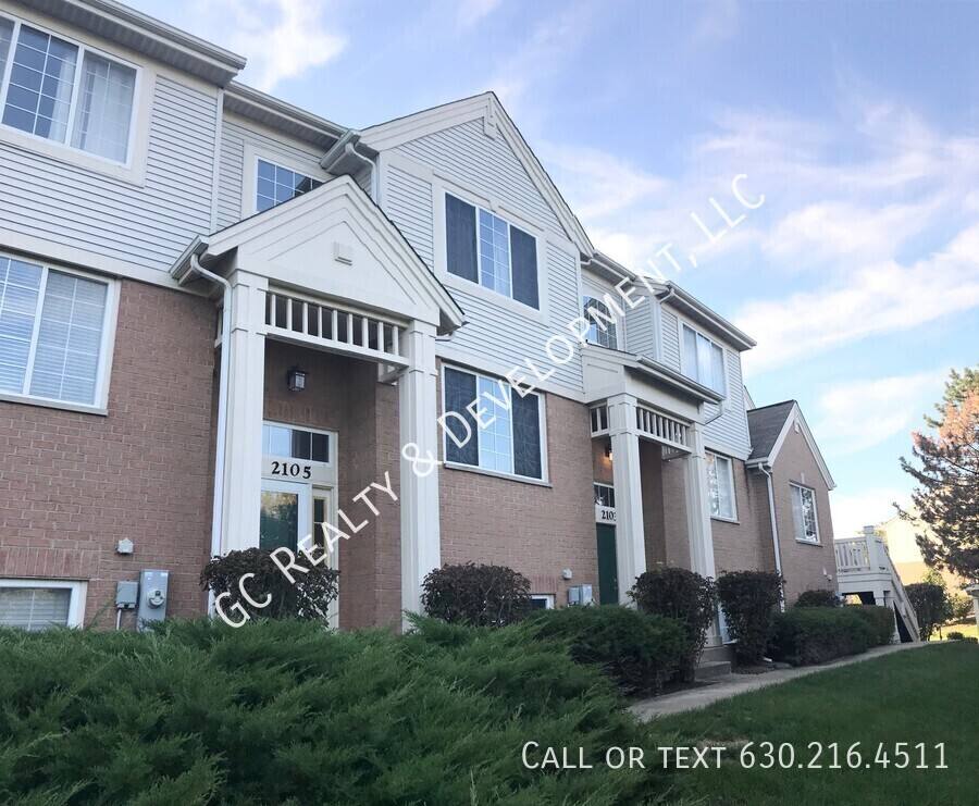 House for rent at 2105 W Concord Lane, Addison, IL 60101