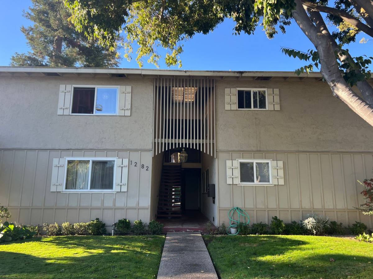 Apartment for rent at 1282 W McKinley Ave, Sunnyvale, CA 94086