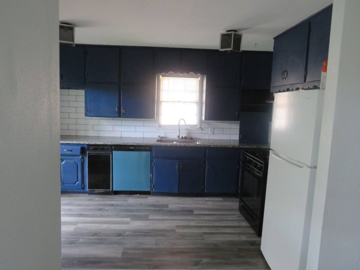House for rent at 406 NW 30th St, Lawton, OK 73505