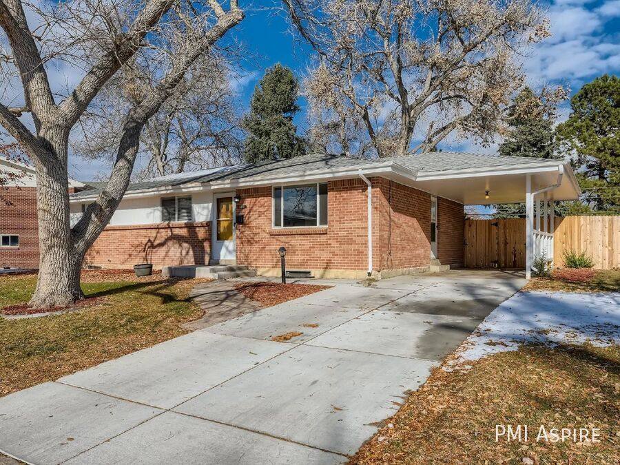 House for rent at 6512 S Ogden St, Littleton, CO 80121