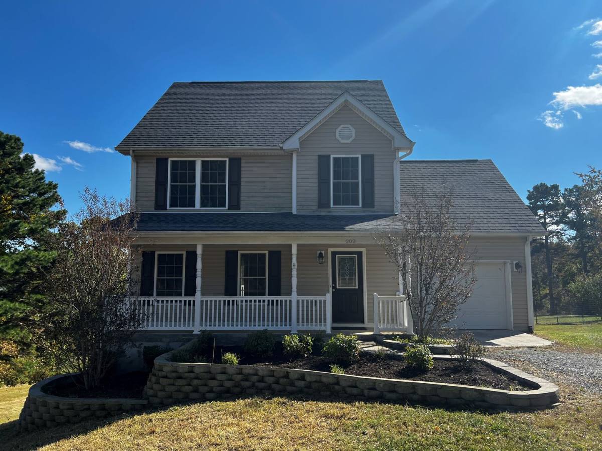 House for rent at 202 Oak Spring Lane, Madison Heights, VA 24572
