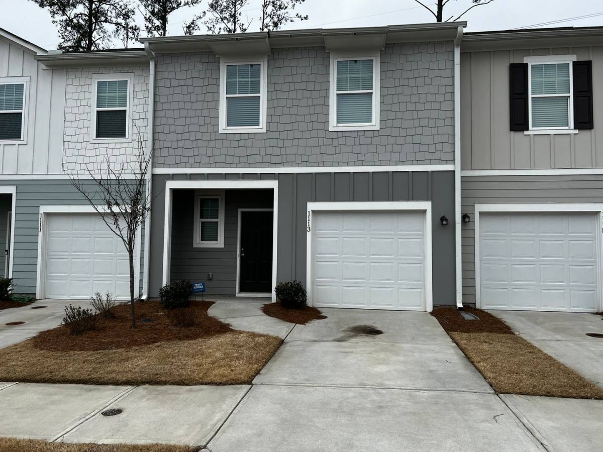 Townhouse for rent at 1113 Union Pacific Way, Cartersville, GA 30120