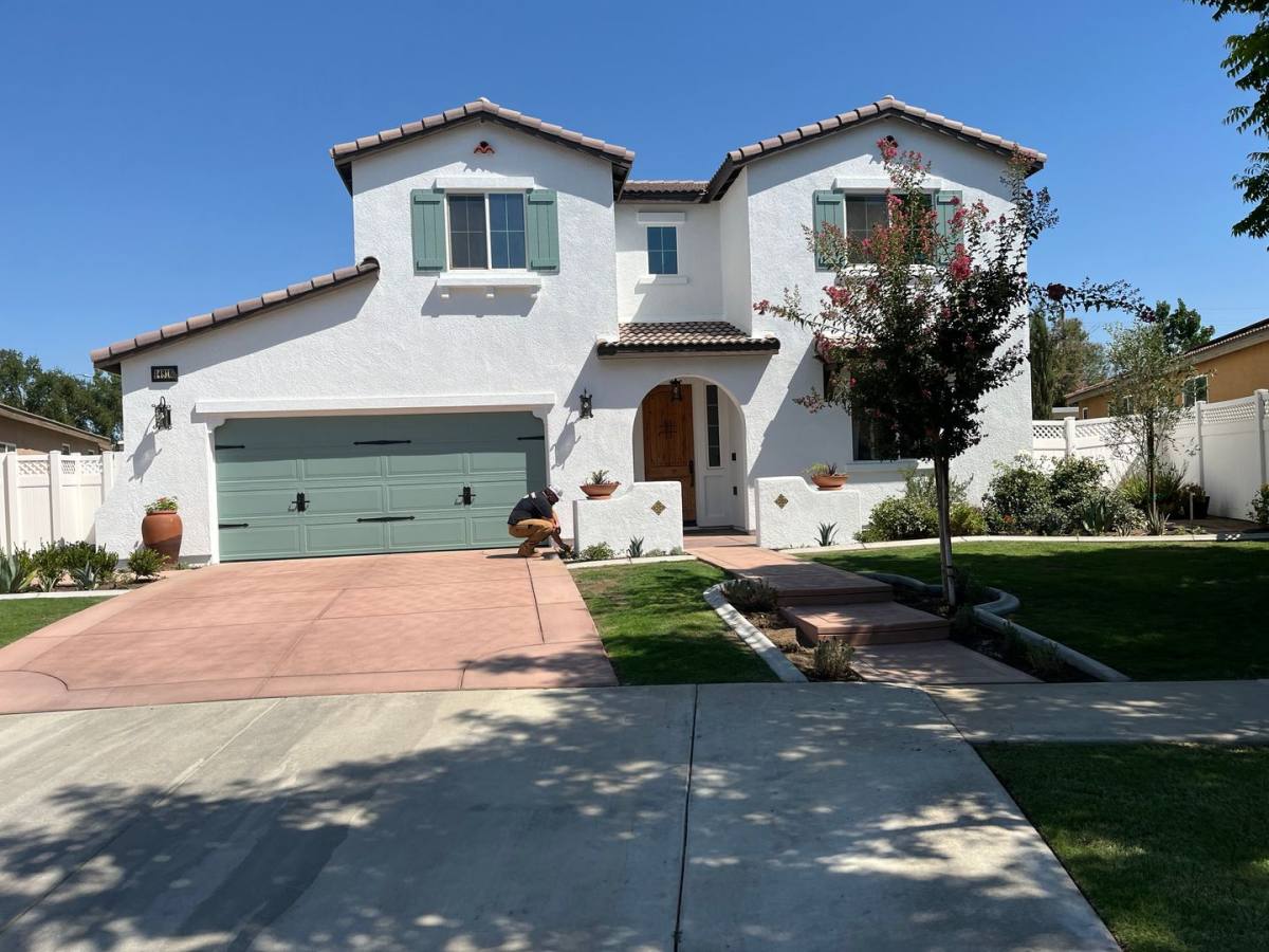 House for rent at 14816 Huckleberry Dr, Bakersfield, CA 93314
