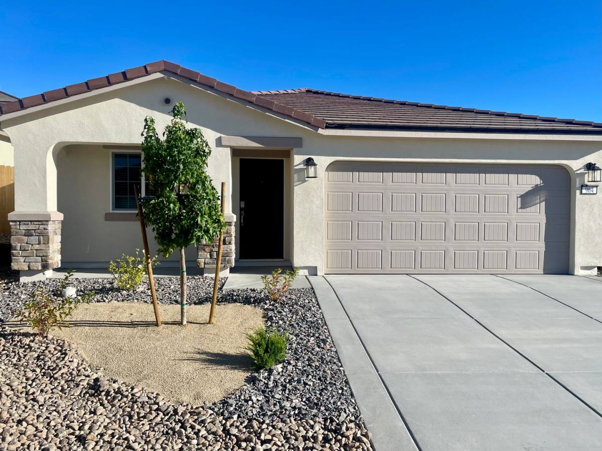House for rent at 964 Cascade Range Dr, Sparks, NV 89436