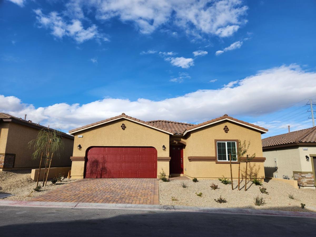 House for rent at 10928 Preston Trails Ave, Las Vegas, NV 89166