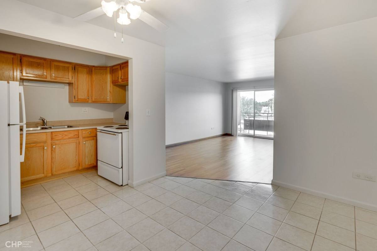 Apartment for rent at 303 Des Plaines Ave, Forest Park, IL 60130