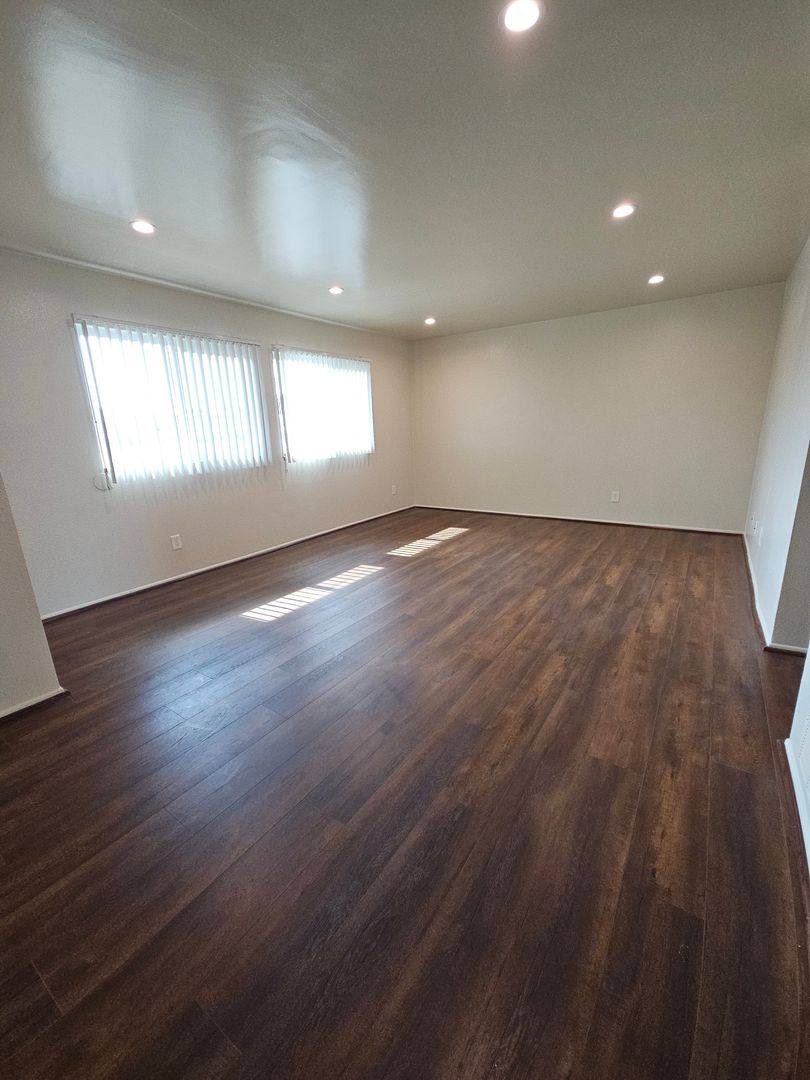 Apartment for rent at 370 W Wilson Ave #217, Glendale, CA 91203