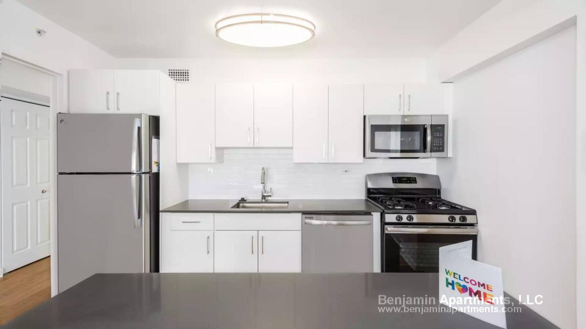Apartment for rent at 4 Emerson Place, Boston, MA 02114