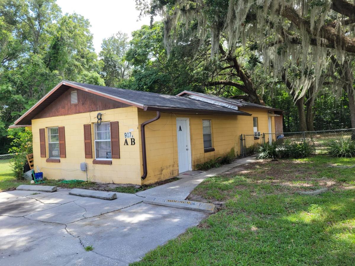 House for rent at 907 Nebraska St #B, Leesburg, FL 34748