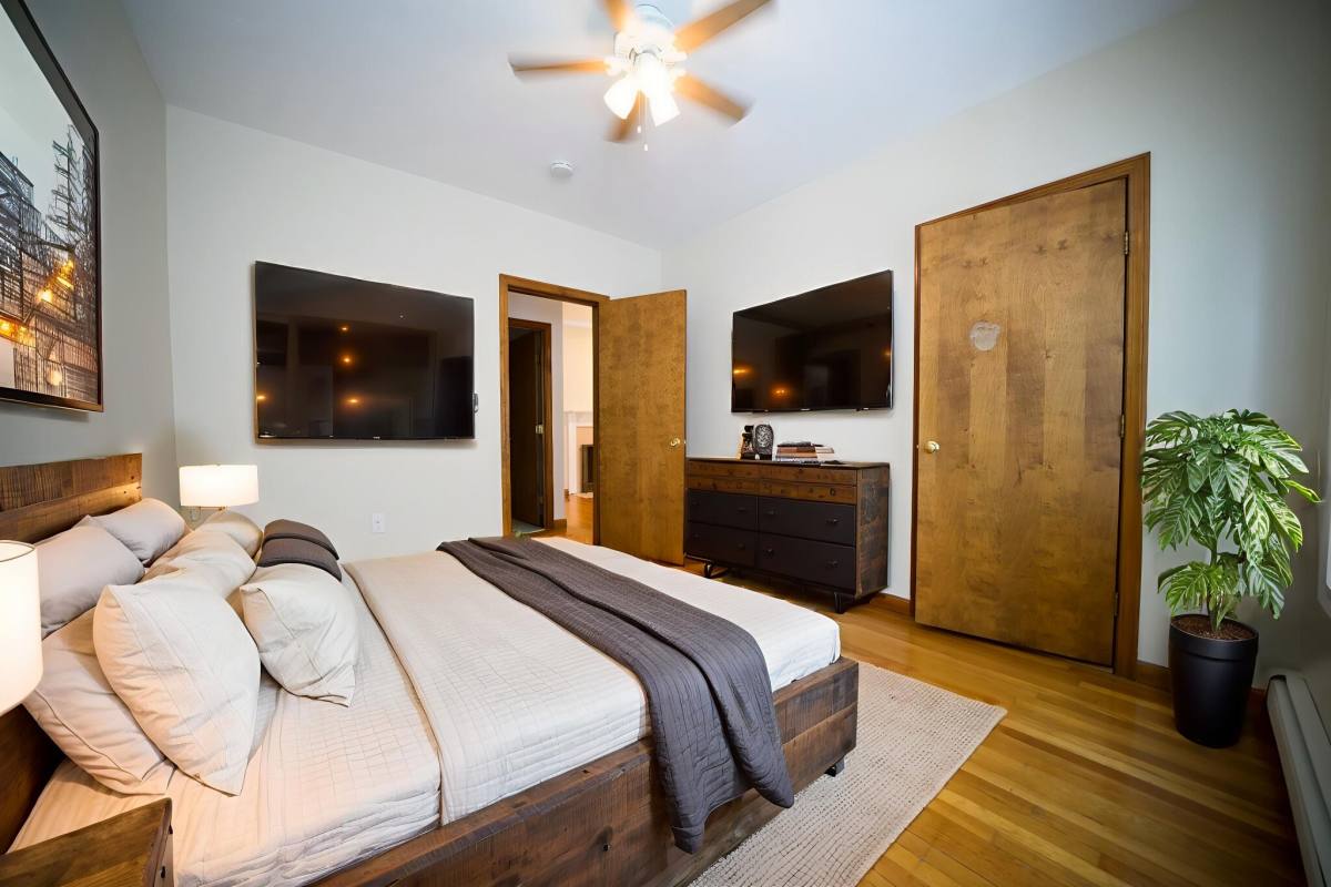 Apartment for rent at 95 Kilsyth Rd #1, Brighton, MA 02135